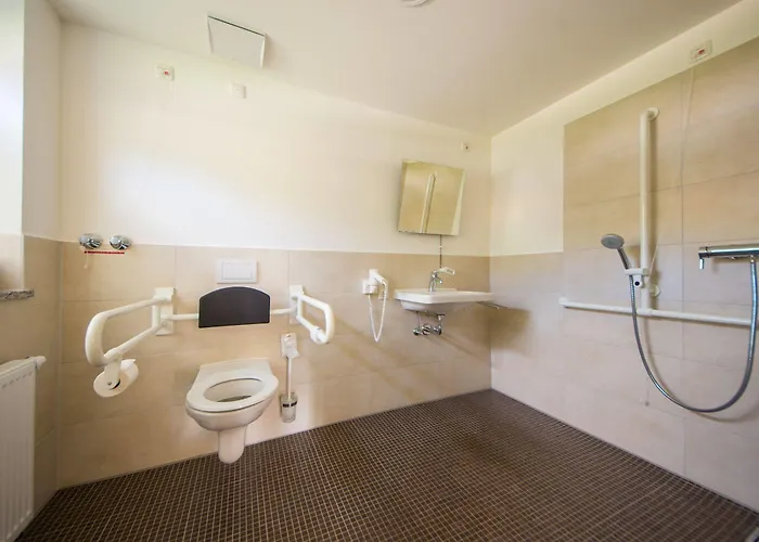 فندق أميرسيهاوسير 3*